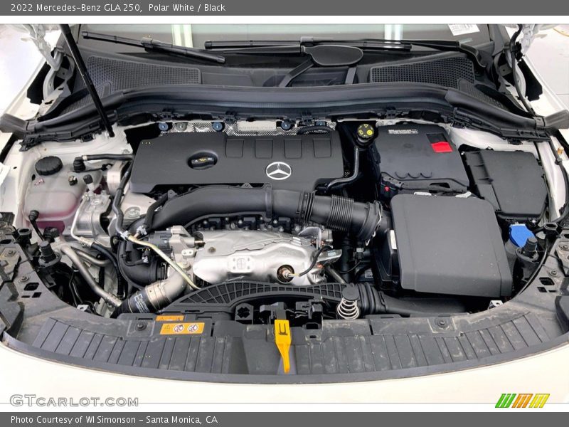 Polar White / Black 2022 Mercedes-Benz GLA 250