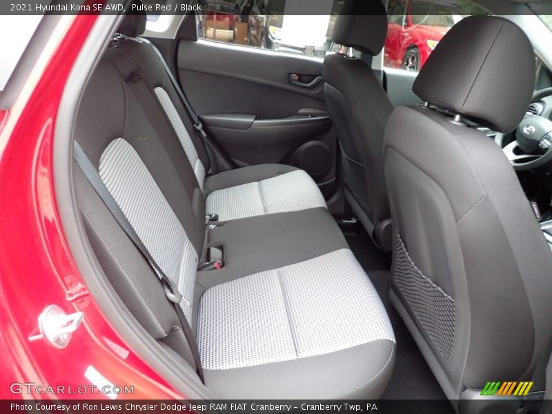 Pulse Red / Black 2021 Hyundai Kona SE AWD