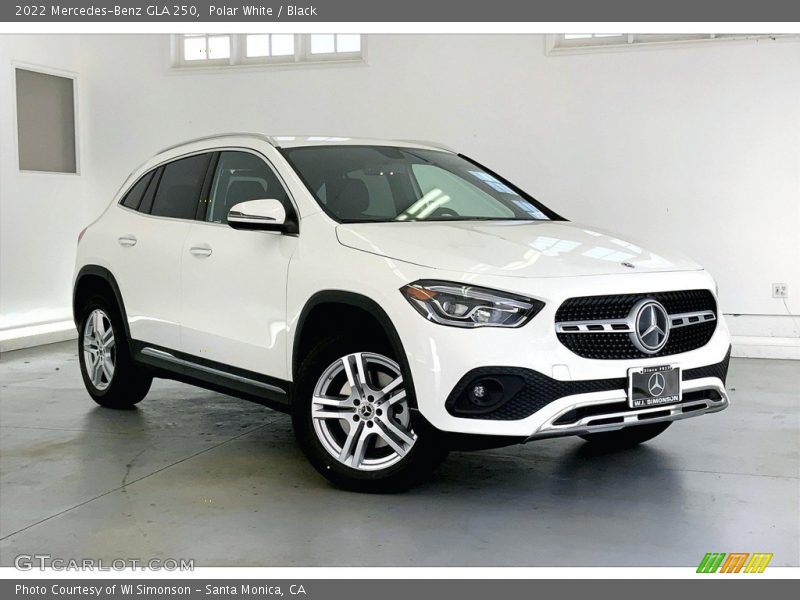 Polar White / Black 2022 Mercedes-Benz GLA 250