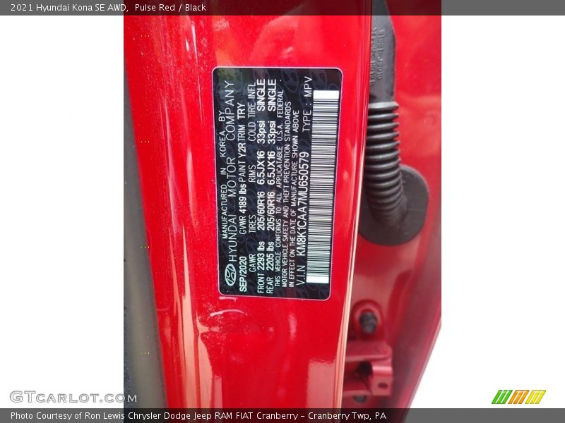 Pulse Red / Black 2021 Hyundai Kona SE AWD