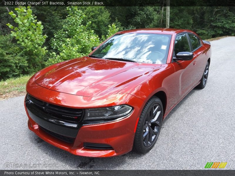 Sinamon Stick / Black 2022 Dodge Charger SXT Blacktop