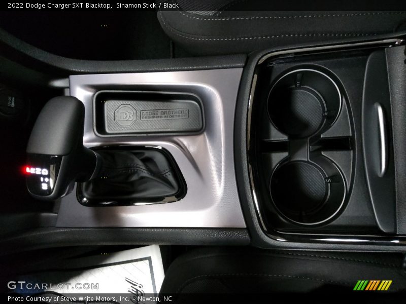 Sinamon Stick / Black 2022 Dodge Charger SXT Blacktop