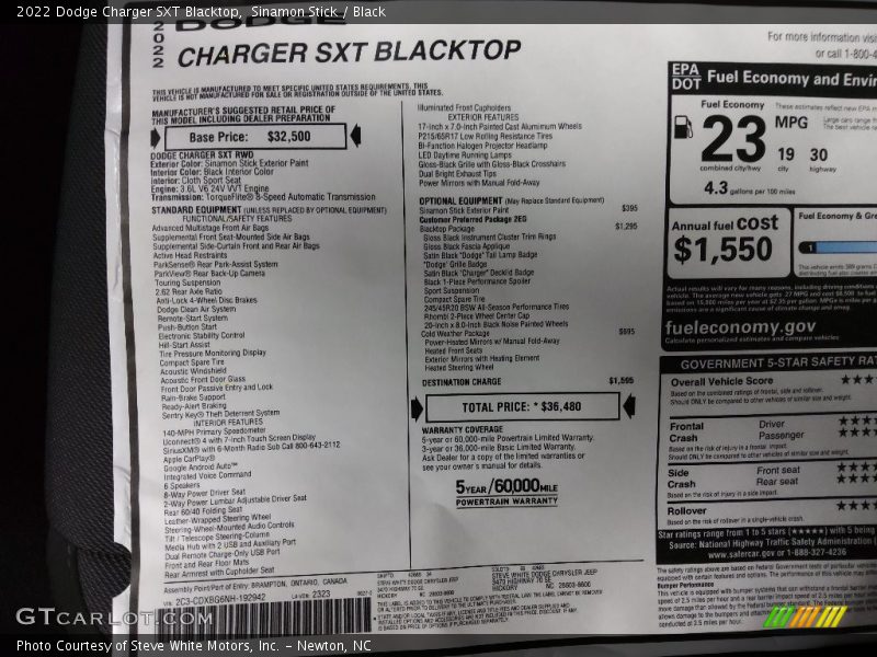 Sinamon Stick / Black 2022 Dodge Charger SXT Blacktop