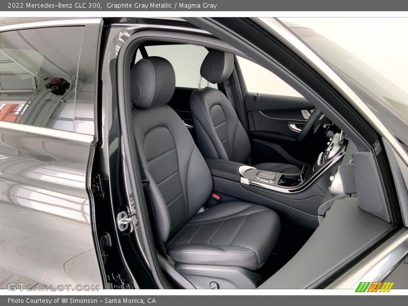 Graphite Gray Metallic / Magma Gray 2022 Mercedes-Benz GLC 300