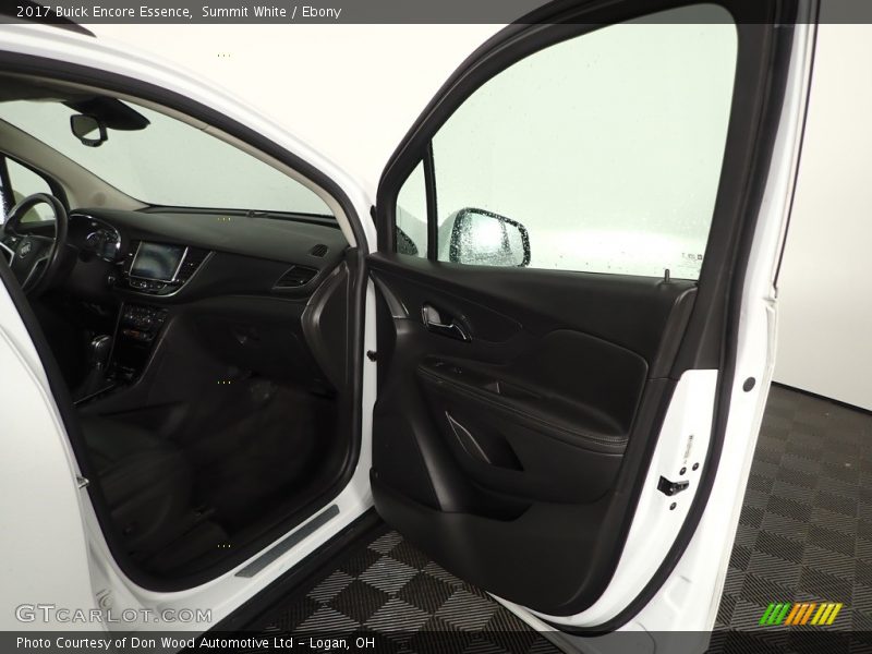 Summit White / Ebony 2017 Buick Encore Essence
