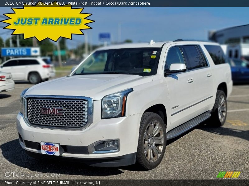 White Frost Tricoat / Cocoa/Dark Atmosphere 2016 GMC Yukon XL Denali 4WD