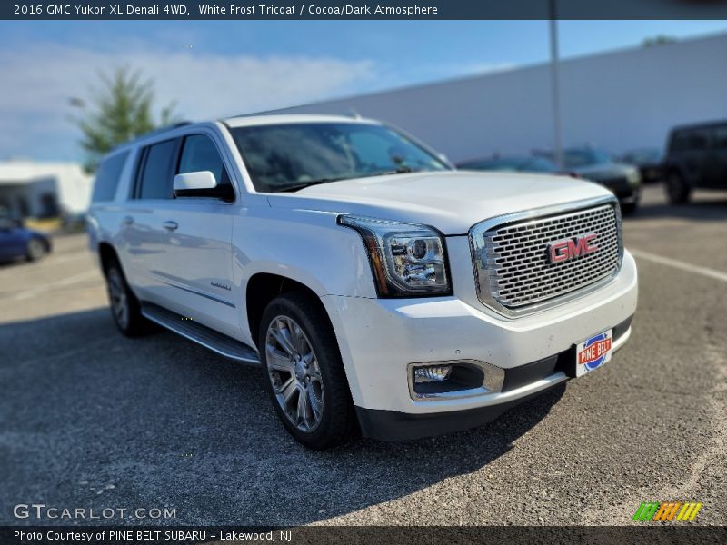 White Frost Tricoat / Cocoa/Dark Atmosphere 2016 GMC Yukon XL Denali 4WD