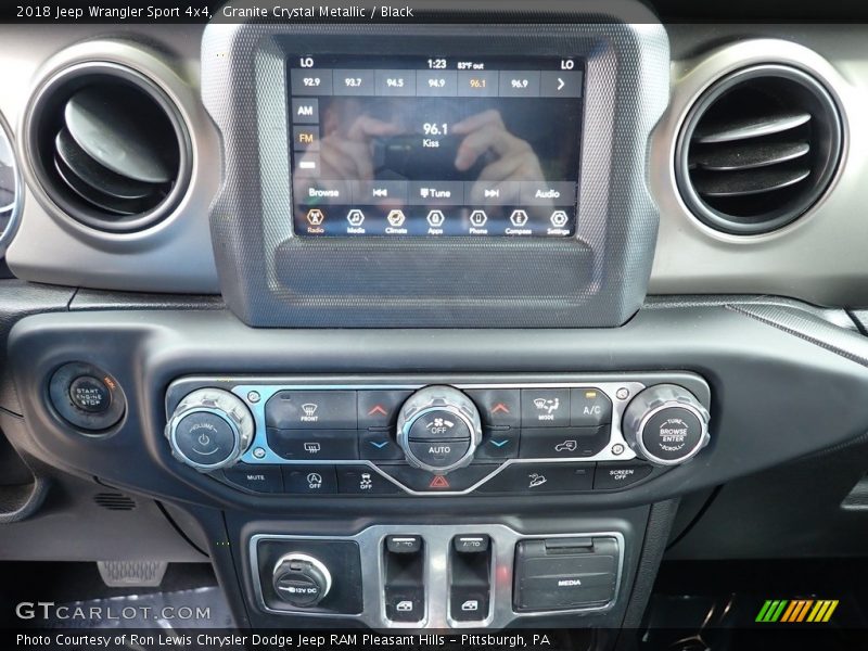 Granite Crystal Metallic / Black 2018 Jeep Wrangler Sport 4x4