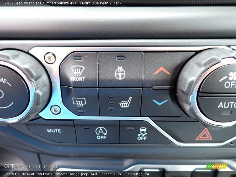 Hydro Blue Pearl / Black 2022 Jeep Wrangler Unlimited Sahara 4x4