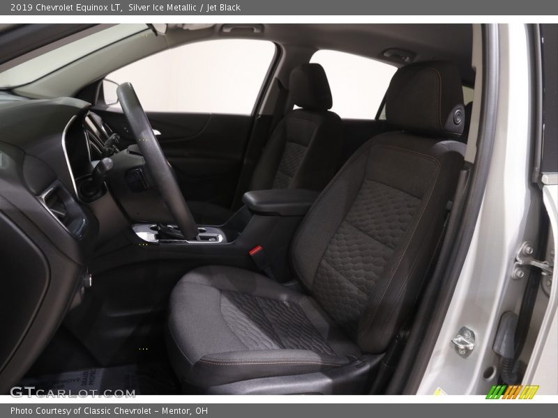 Silver Ice Metallic / Jet Black 2019 Chevrolet Equinox LT