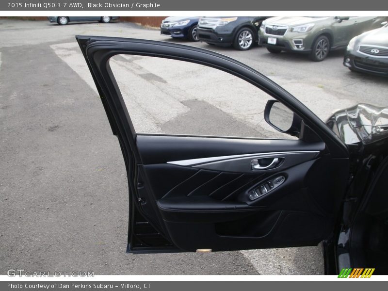 Black Obsidian / Graphite 2015 Infiniti Q50 3.7 AWD