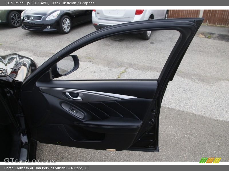 Black Obsidian / Graphite 2015 Infiniti Q50 3.7 AWD