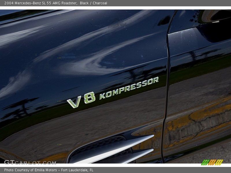  2004 SL 55 AMG Roadster Logo