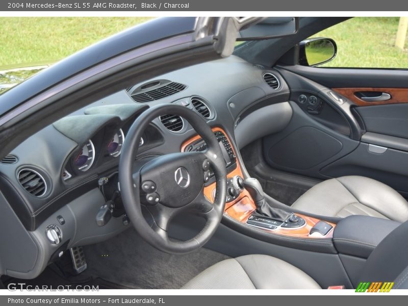 Dashboard of 2004 SL 55 AMG Roadster