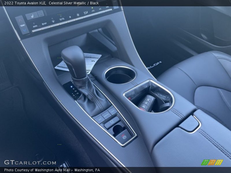 Celestial Silver Metallic / Black 2022 Toyota Avalon XLE