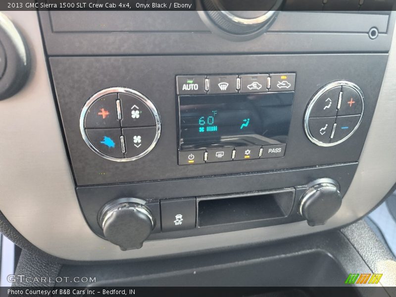 Onyx Black / Ebony 2013 GMC Sierra 1500 SLT Crew Cab 4x4