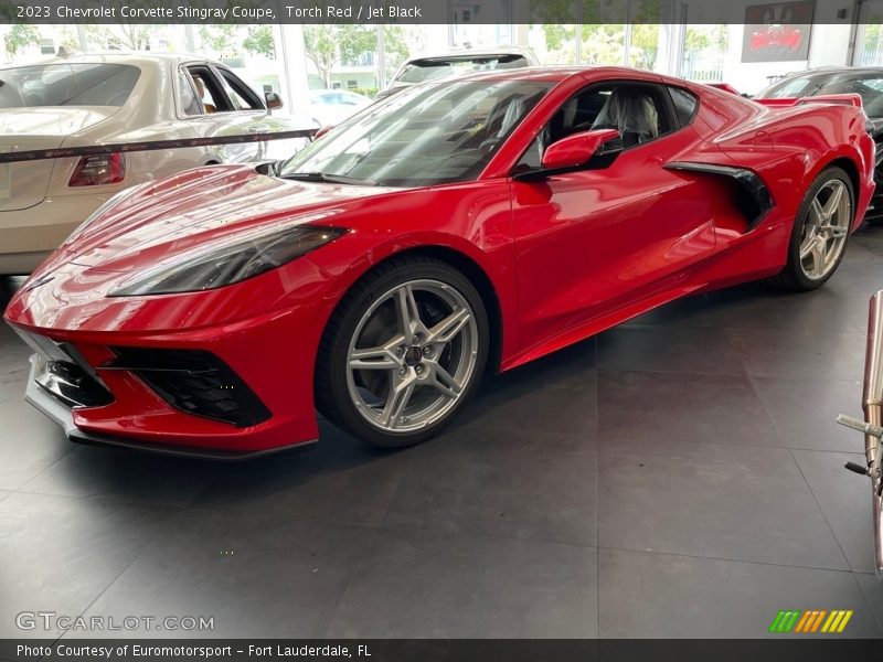 Front 3/4 View of 2023 Corvette Stingray Coupe