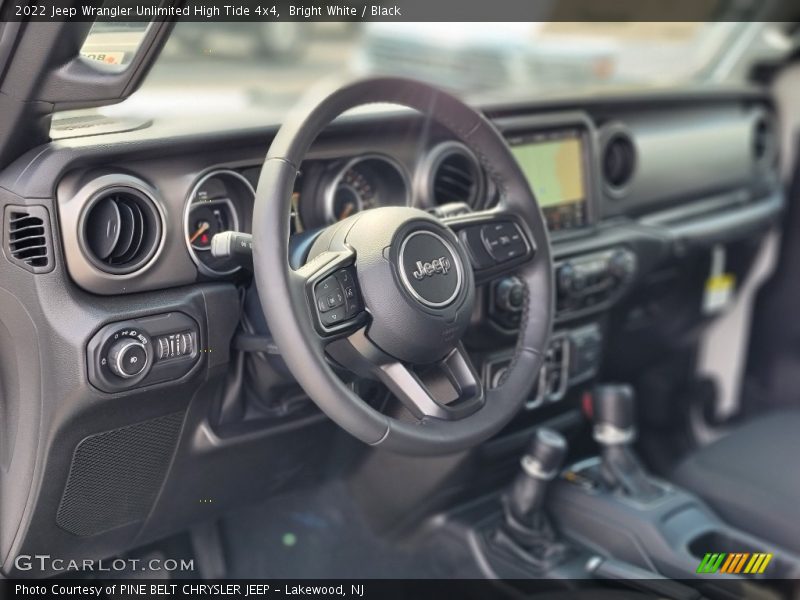 Bright White / Black 2022 Jeep Wrangler Unlimited High Tide 4x4