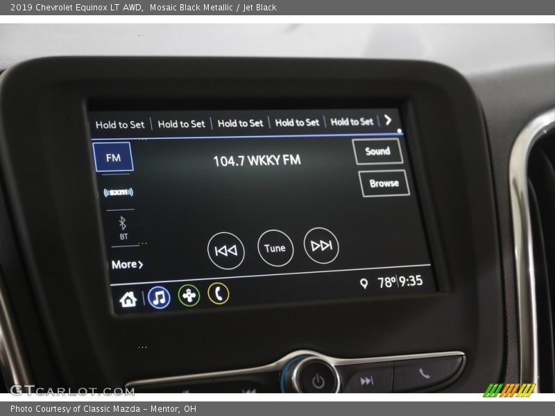 Mosaic Black Metallic / Jet Black 2019 Chevrolet Equinox LT AWD
