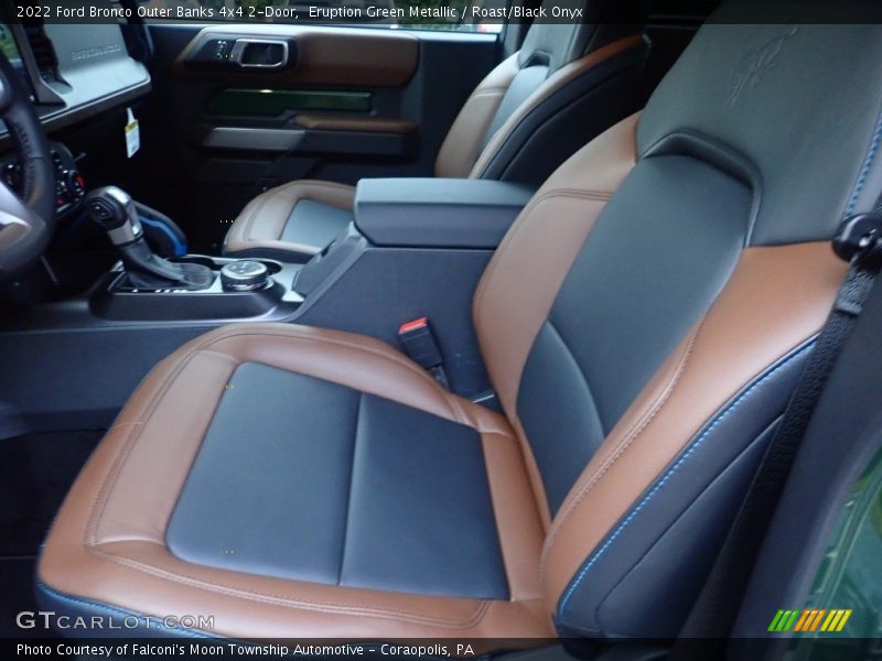 Front Seat of 2022 Bronco Outer Banks 4x4 2-Door