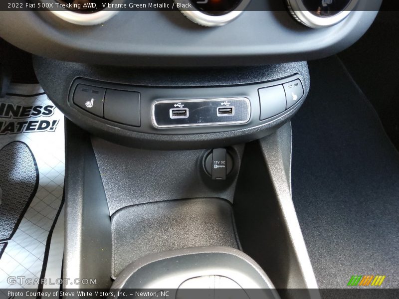 Vibrante Green Metallic / Black 2022 Fiat 500X Trekking AWD