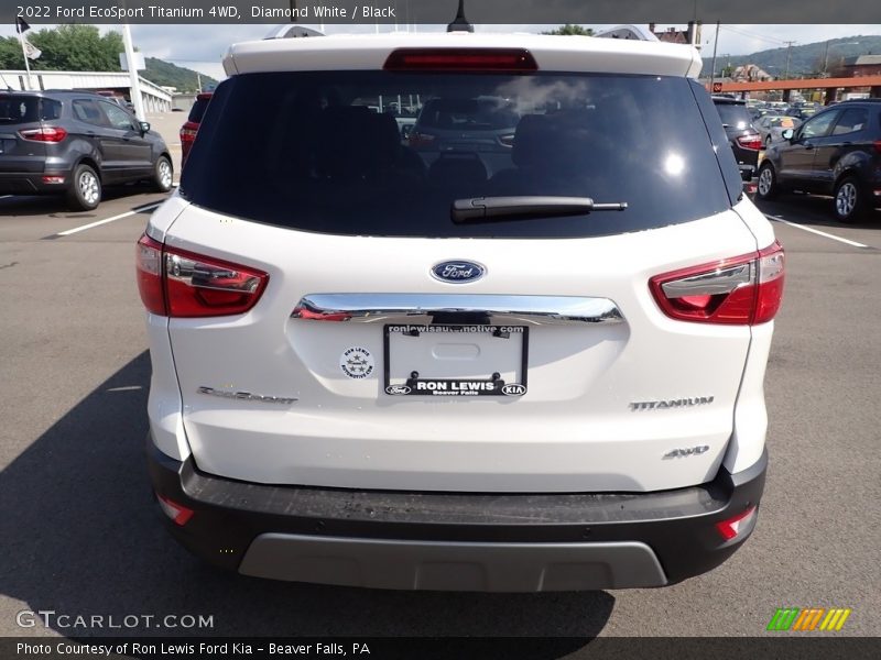 Diamond White / Black 2022 Ford EcoSport Titanium 4WD