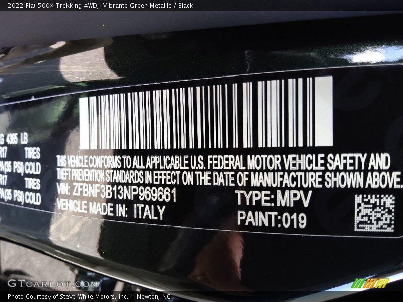 2022 500X Trekking AWD Vibrante Green Metallic Color Code 019