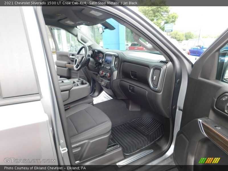 Satin Steel Metallic / Jet Black 2021 Chevrolet Silverado 1500 LT Crew Cab 4x4