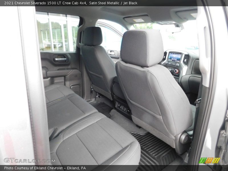 Satin Steel Metallic / Jet Black 2021 Chevrolet Silverado 1500 LT Crew Cab 4x4