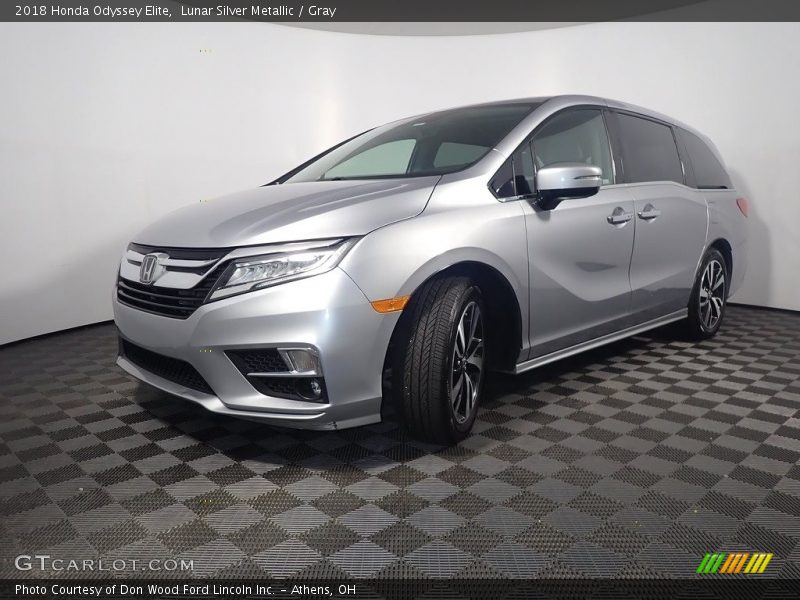 Lunar Silver Metallic / Gray 2018 Honda Odyssey Elite