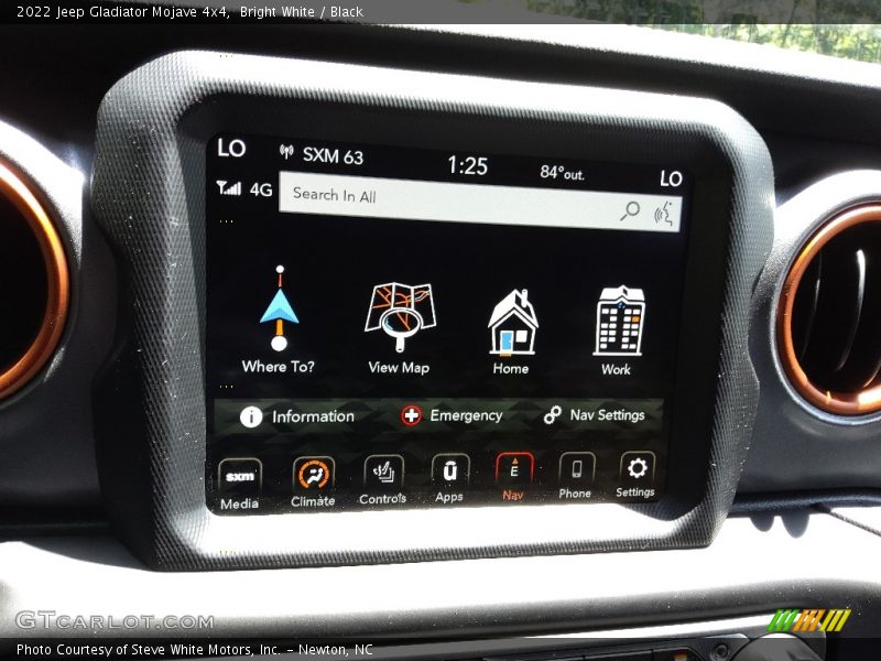 Bright White / Black 2022 Jeep Gladiator Mojave 4x4