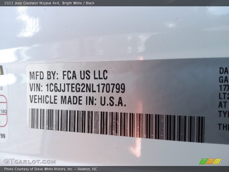 Bright White / Black 2022 Jeep Gladiator Mojave 4x4