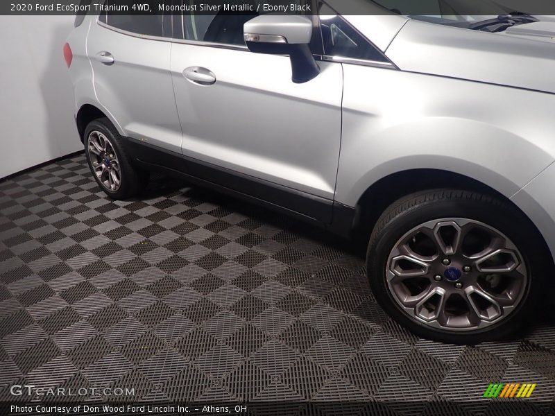 Moondust Silver Metallic / Ebony Black 2020 Ford EcoSport Titanium 4WD