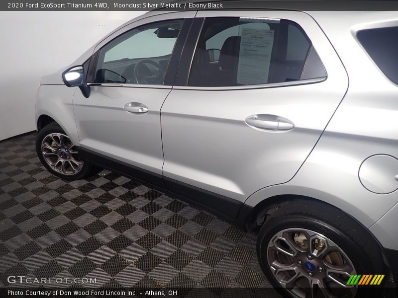 Moondust Silver Metallic / Ebony Black 2020 Ford EcoSport Titanium 4WD