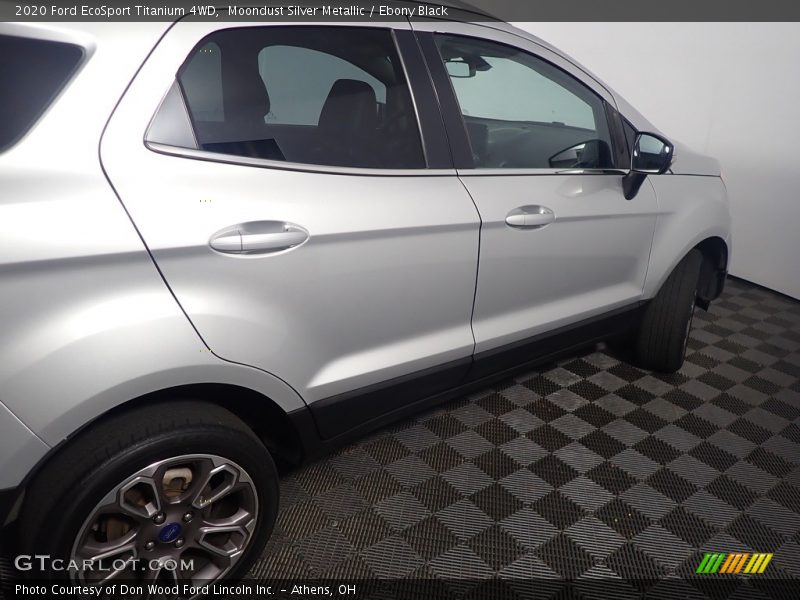 Moondust Silver Metallic / Ebony Black 2020 Ford EcoSport Titanium 4WD