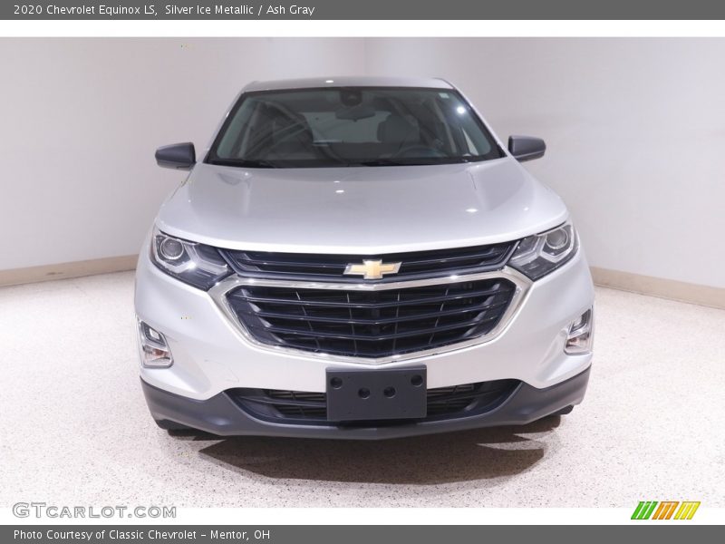 Silver Ice Metallic / Ash Gray 2020 Chevrolet Equinox LS