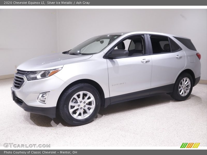 Silver Ice Metallic / Ash Gray 2020 Chevrolet Equinox LS