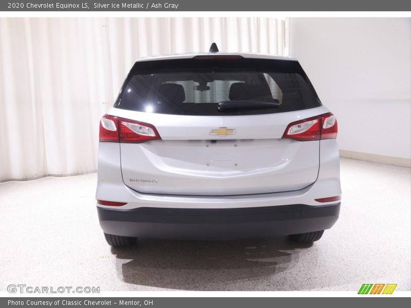 Silver Ice Metallic / Ash Gray 2020 Chevrolet Equinox LS