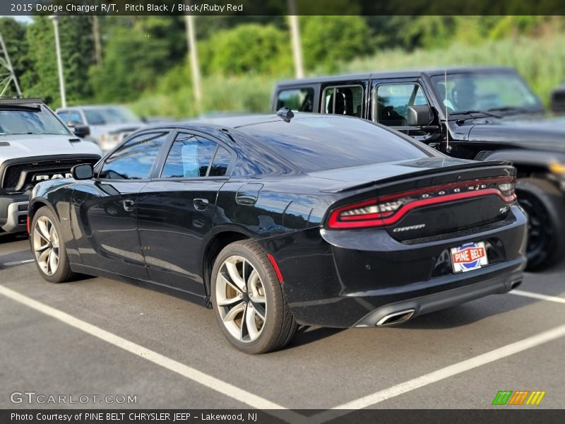Pitch Black / Black/Ruby Red 2015 Dodge Charger R/T