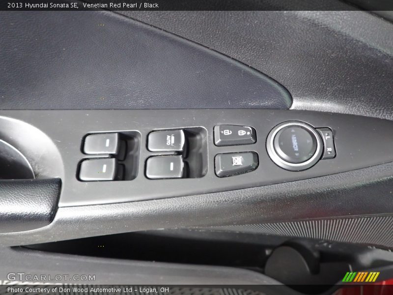 Venetian Red Pearl / Black 2013 Hyundai Sonata SE