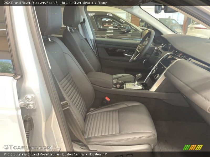 Hakuba Silver Metallic / Ebony 2023 Land Rover Discovery Sport S