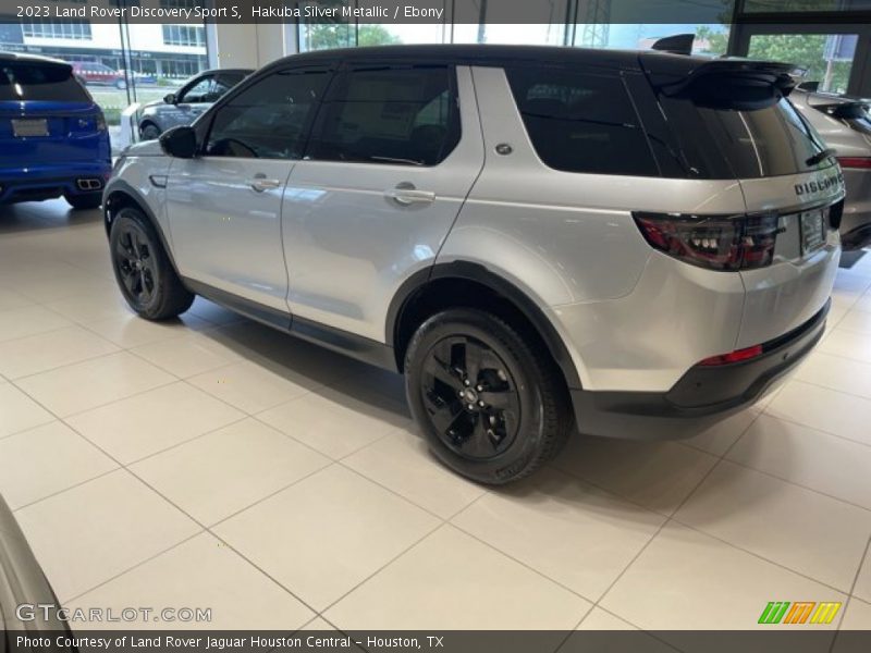 Hakuba Silver Metallic / Ebony 2023 Land Rover Discovery Sport S