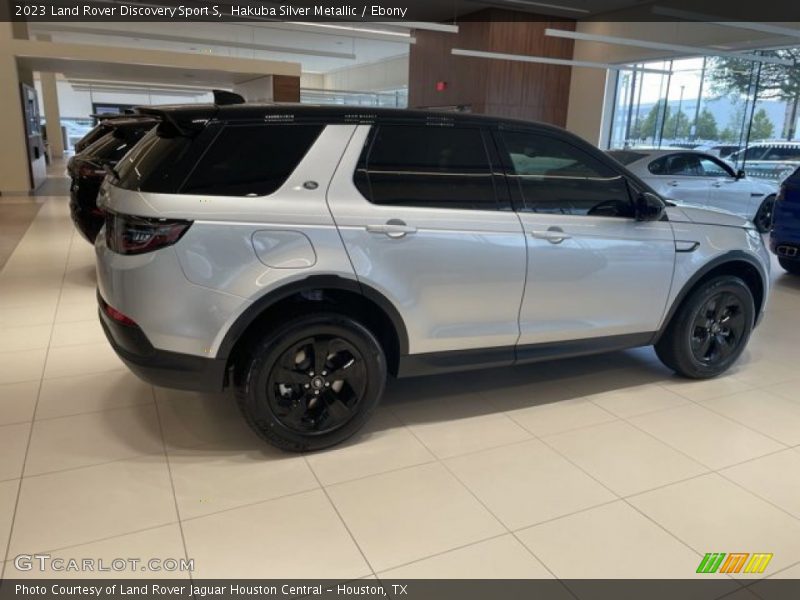 Hakuba Silver Metallic / Ebony 2023 Land Rover Discovery Sport S