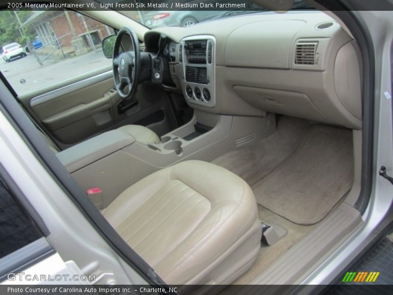 Light French Silk Metallic / Medium Dark Parchment 2005 Mercury Mountaineer V6