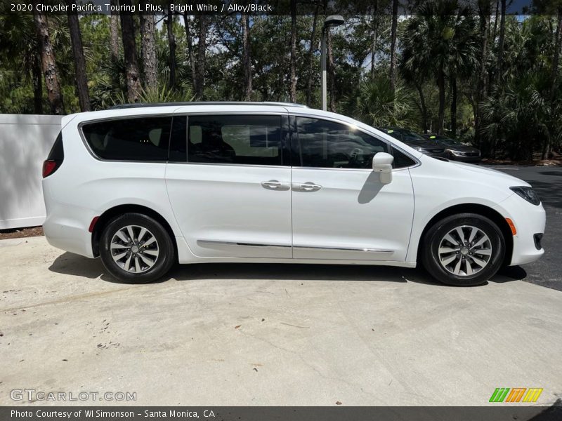 Bright White / Alloy/Black 2020 Chrysler Pacifica Touring L Plus