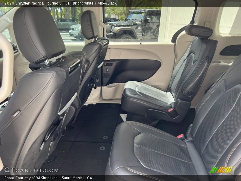 Bright White / Alloy/Black 2020 Chrysler Pacifica Touring L Plus