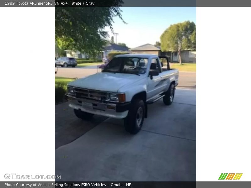 White / Gray 1989 Toyota 4Runner SR5 V6 4x4