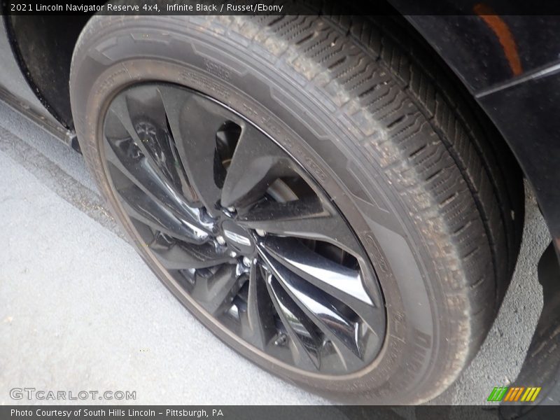 Infinite Black / Russet/Ebony 2021 Lincoln Navigator Reserve 4x4