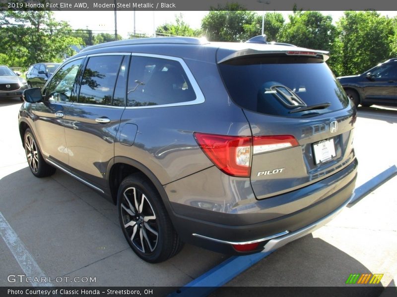 Modern Steel Metallic / Black 2019 Honda Pilot Elite AWD