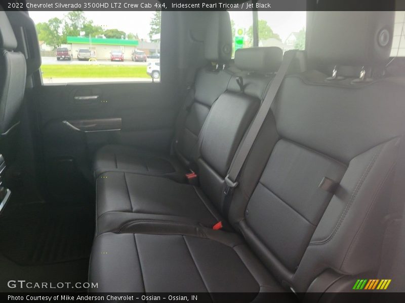 Iridescent Pearl Tricoat / Jet Black 2022 Chevrolet Silverado 3500HD LTZ Crew Cab 4x4